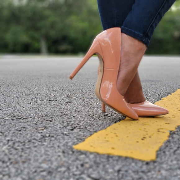 Stiletto High Heels Pointed Closed Toe Dress Pumps - Picture 4 of 4